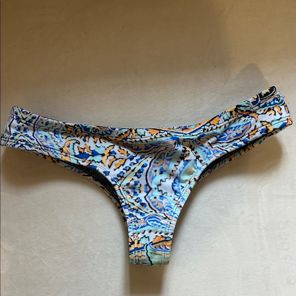 JOLYN “DUKE” Cheeky Patterned Bikini Bottom